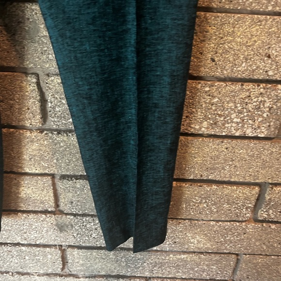 Theory Pants Sz 8 - Picture 3 of 6